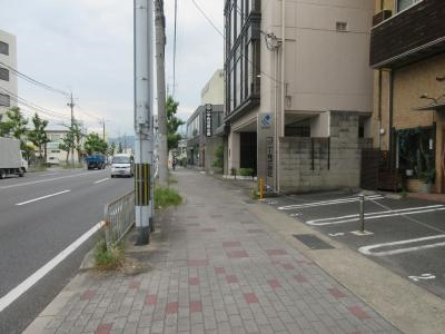 ロフティ西京極郡町の周辺|前面道路