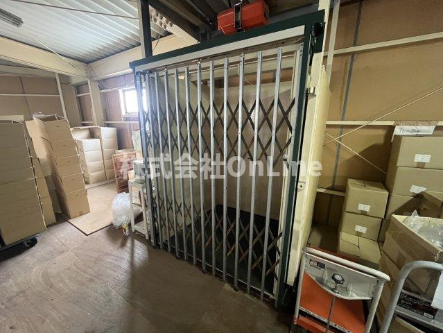 桂町6丁目貸倉庫のその他