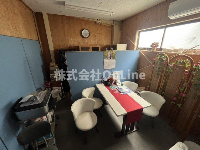 桂町6丁目貸倉庫のその他