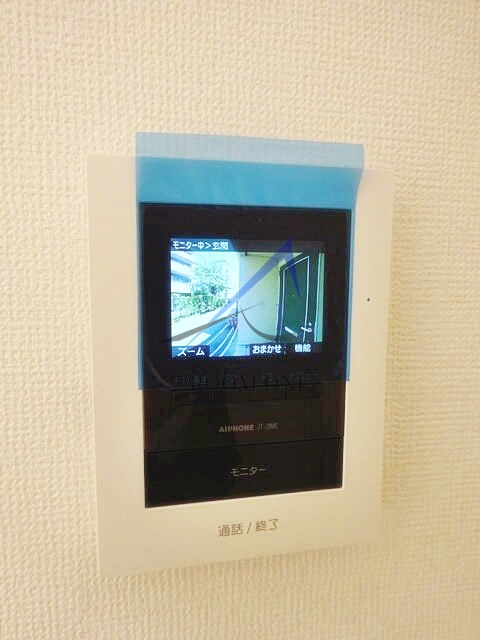 ディアコート碑文谷のセキュリティ|モニター付インターホンです。