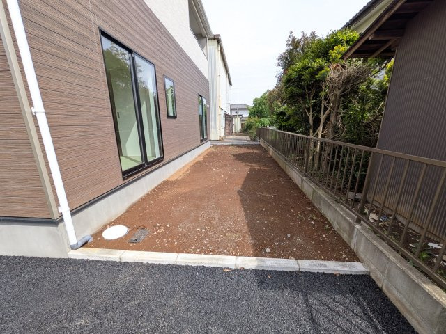 石岡市鹿の子　第1　新築戸建て　１号棟の庭|日当たりや広さを現地で体感してください。理想のガーデニングや家庭菜園を始めてみませんか。
