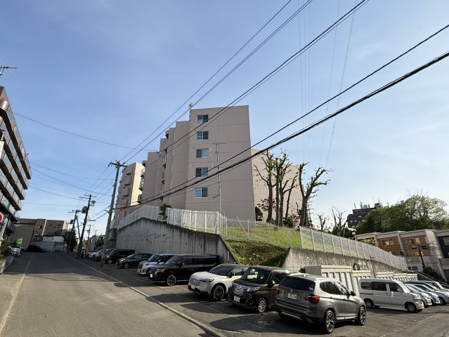 エメラルドグリーンヒルズ平岸Ⅱの外観