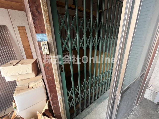 桂町6丁目貸倉庫のその他