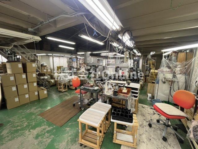 桂町6丁目貸倉庫のその他