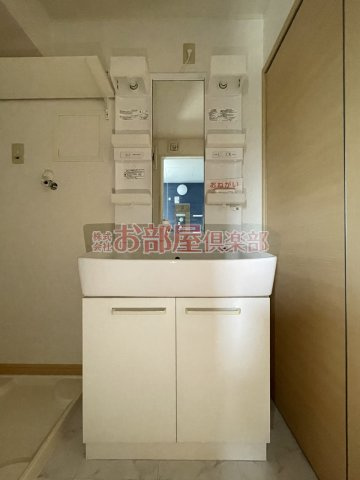 グリーンハイツ鷹取の洗面所|洗面所です