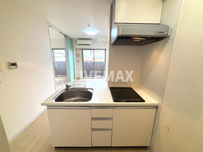 【キッチン】CITY　SPIRE十三東