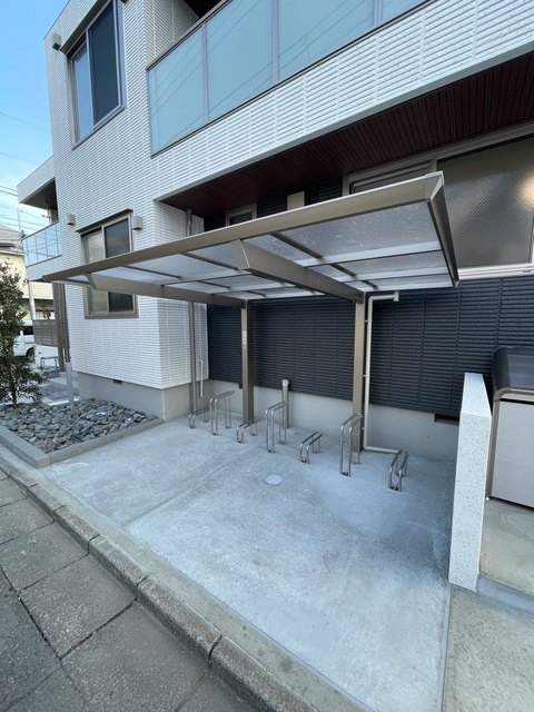 クレスト経堂のその他|屋根付き駐輪場