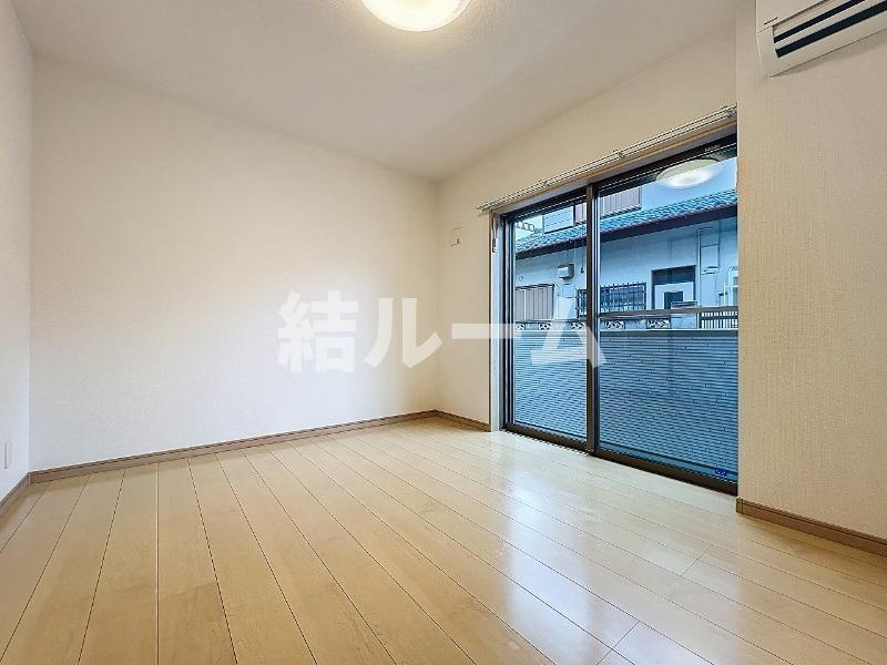 葛飾区金町４丁目のアパートの居間・リビング