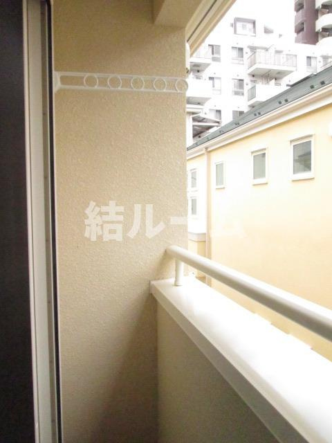 板橋区赤塚６丁目のアパートのバルコニー|別号室参考写真