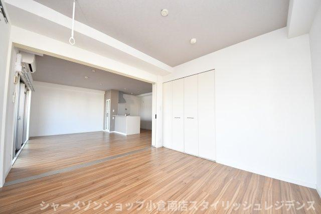 グランヒルズ行橋の居間・リビング