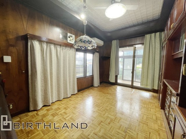 足利市山川町　中古戸建　毛野南小学校・毛野中学校の居間・リビング