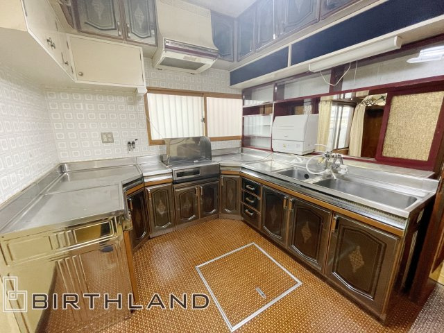 足利市山川町　中古戸建　毛野南小学校・毛野中学校のキッチン