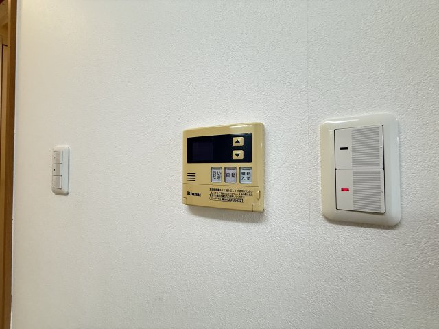 オレオール池の設備