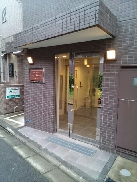 grace SK・troisのエントランス