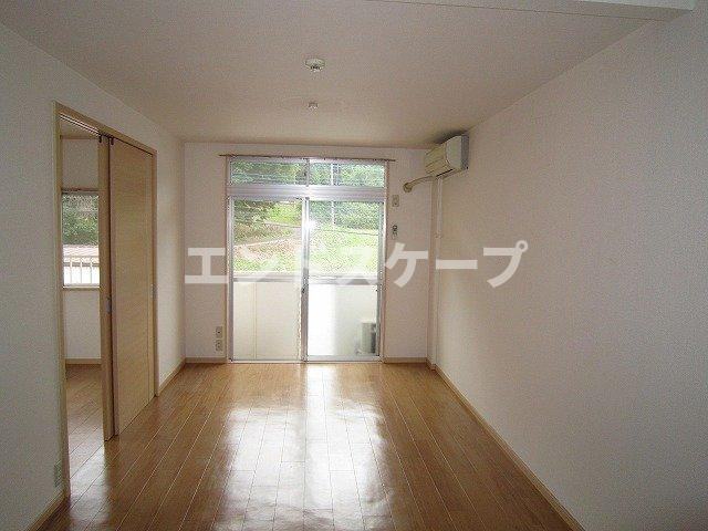 深堀ハイツ　Ⅱの居間・リビング|高崎、前橋のお部屋探しはエンドスケープまで！お客様の理想お聞かせ下さい♪