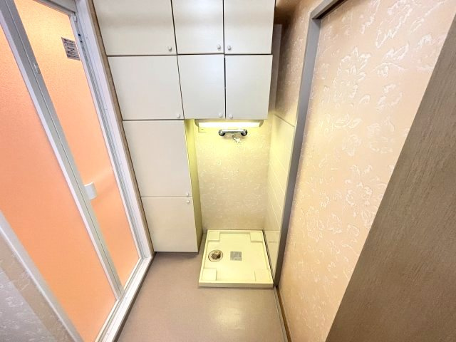収納充実の洗濯置き場★