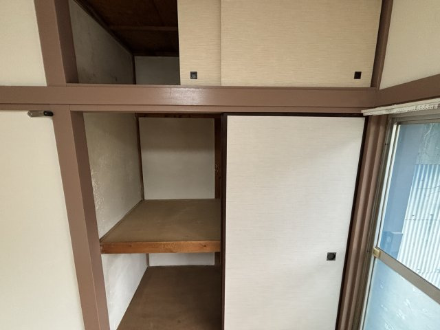 中新宿戸建の収納