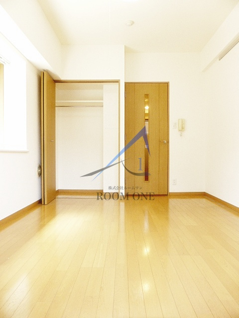 ルベールデュソレイユの寝室|寝室です。
