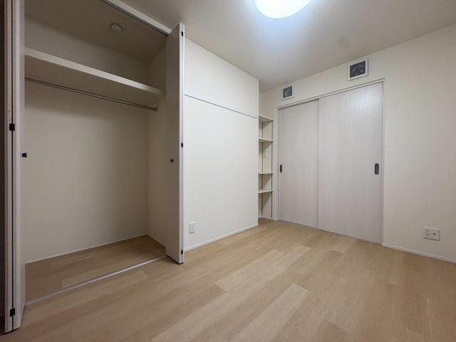 クリサンテーモの洋室