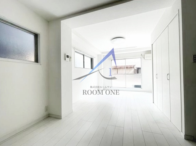 渡辺マンションの居間・リビング|洋室のお部屋です。