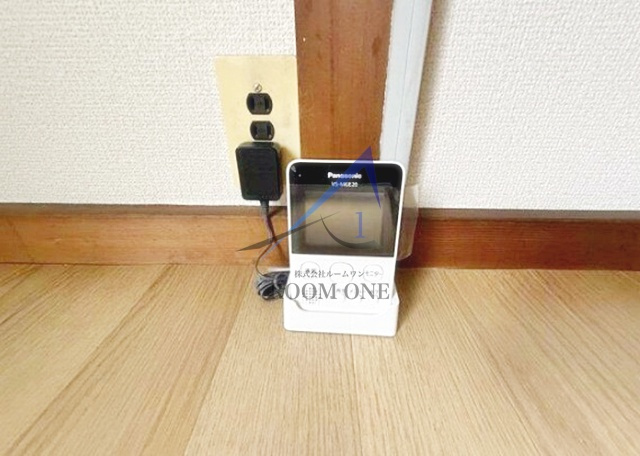 永石ハウスのセキュリティ|モニター付きインターホンです。
