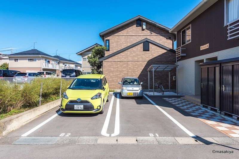サンシャインの駐車場|駐車場