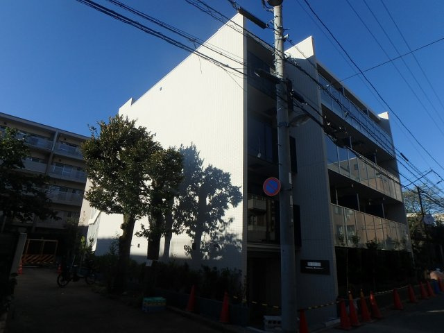 クラリティア文京千石の外観