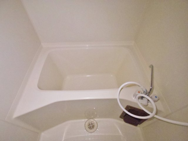 メゾンクレールの浴室