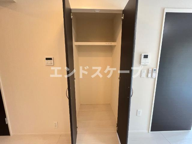 仮）高崎市上小鳥町Ｎ様アパート新築工事の収納|クローゼット（イメージ）
高崎、前橋のお部屋探しはエンドスケープまで！お客様の理想お聞かせ下さい♪