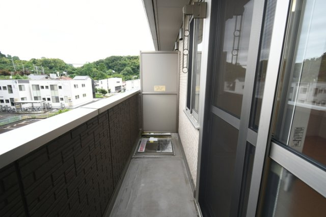 D-room五福のバルコニー