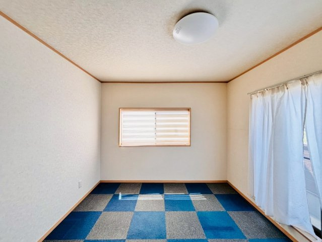 古河市尾崎　中古戸建の洋室