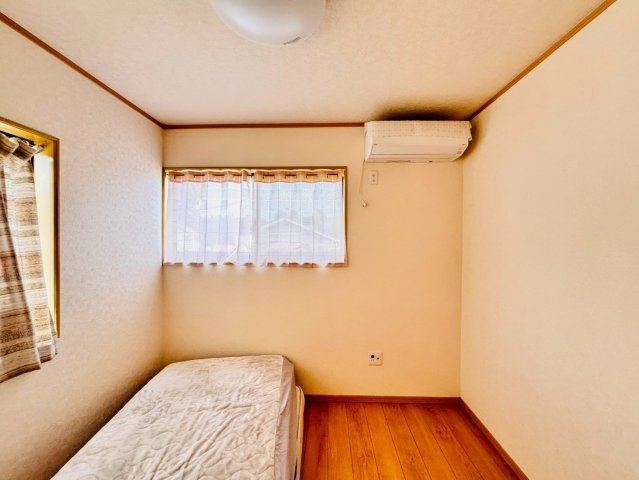 古河市尾崎　中古戸建の洋室