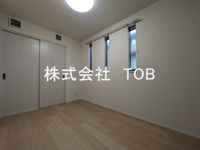 【洋室】 | クリサンテーモ | 洋室4.8帖