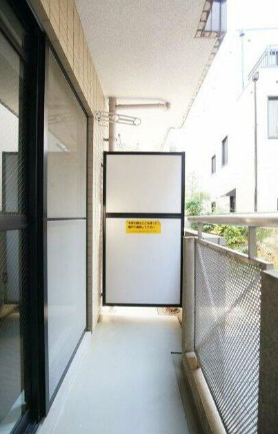 ベルメゾン笹塚のバルコニー