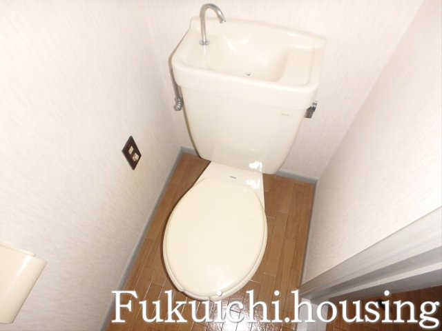 メゾンイサムのトイレ