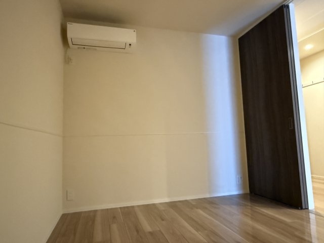 ブレッザ紅葉山の寝室