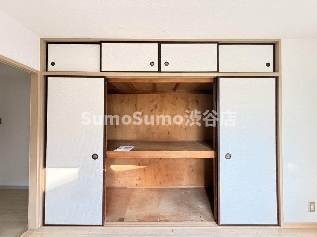 緑が丘ハイツの収納
