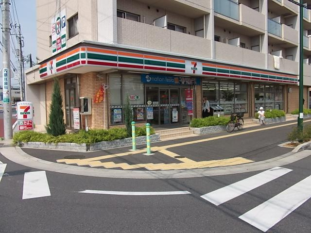 セブンイレブン鎌ケ谷総合病院前店 555m