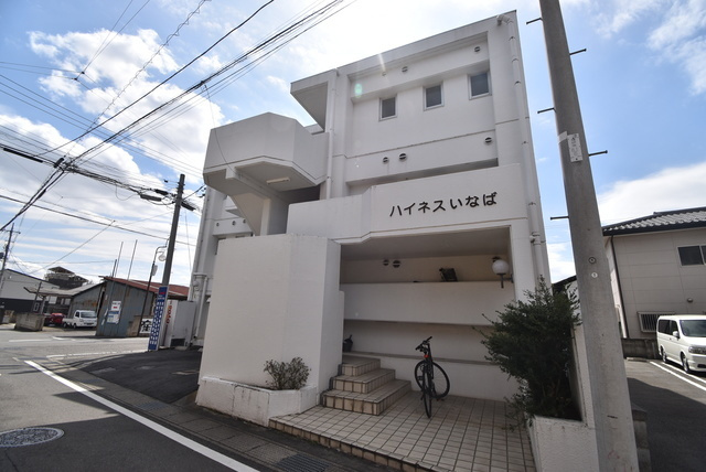 ハイネスいなばのエントランス