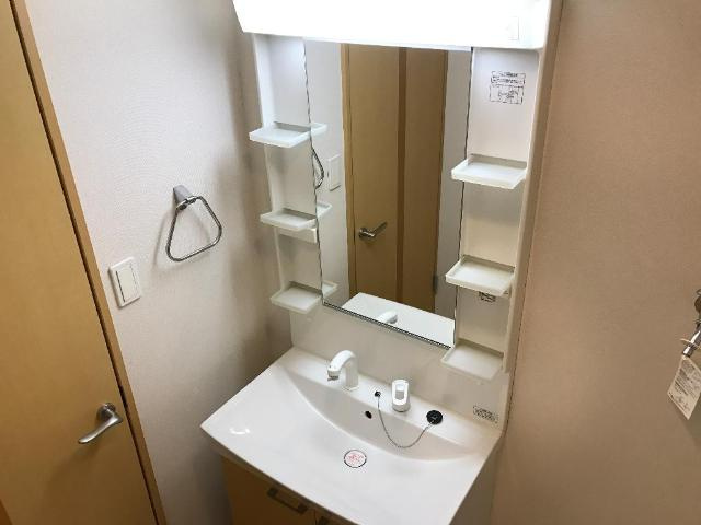 タプローコートの洗面所|洗髪洗面化粧台