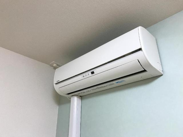 タプローコートの設備|洋室側エアコン