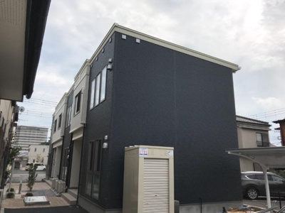 【外観】 | グランコート | 外観写真（昼）