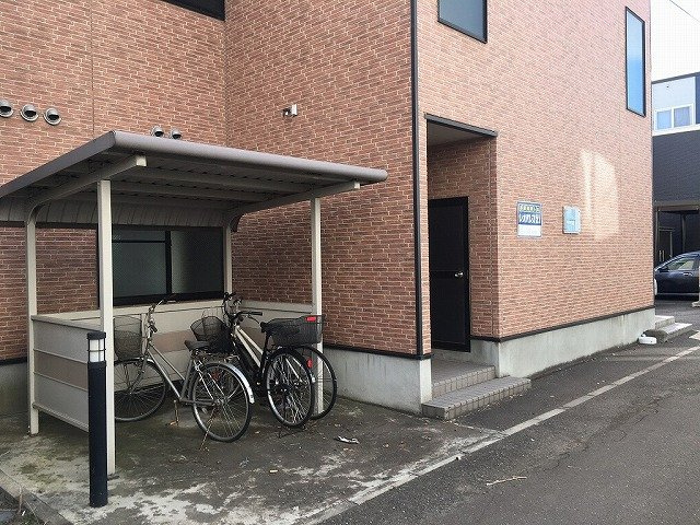 レオパレスメイリーのその他|駐輪場