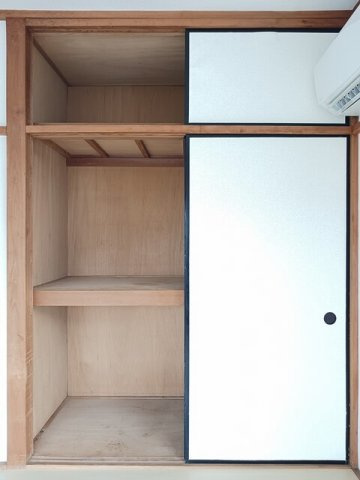 エルディム松本の収納