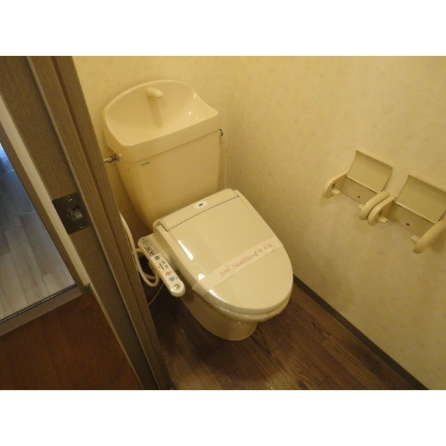 ロイヤルスクエアのトイレ