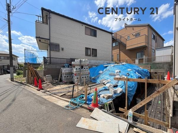 横浜市泉区中田東４丁目の新築一戸建の前面道路含む現地写真|現在建築中の為、同仕様物件のご案内をさせて頂きます。
お車でご自宅まで送迎承ります。