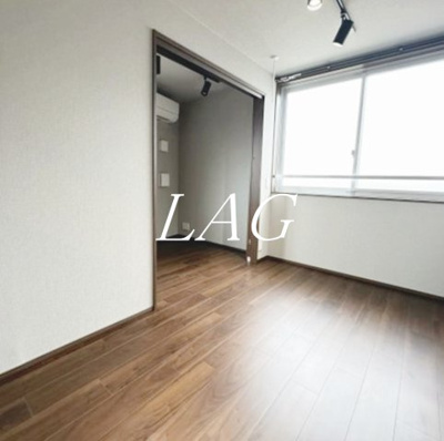 【居間・リビング】 | VALUE MAISON higashi-jujo | 洋室のお部屋です。
