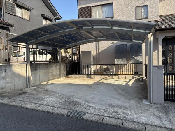 岡崎市鹿勝川町・中古戸建の駐車場|２台駐車できます！