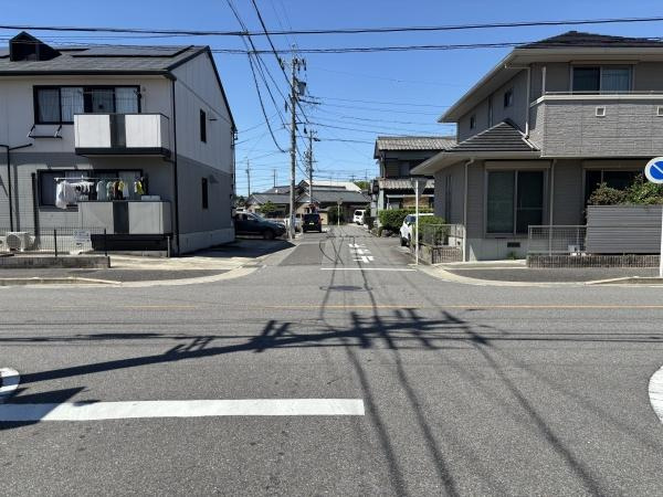 岡崎市大門3丁目・中古戸建の前面道路含む現地写真|前面道路です。