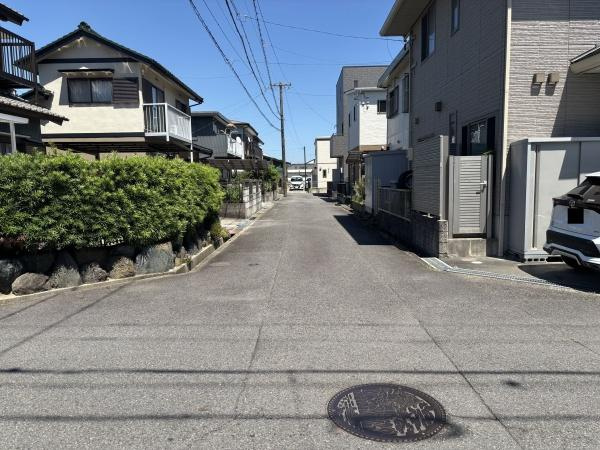 岡崎市大門3丁目・中古戸建の前面道路含む現地写真|前面道路です。